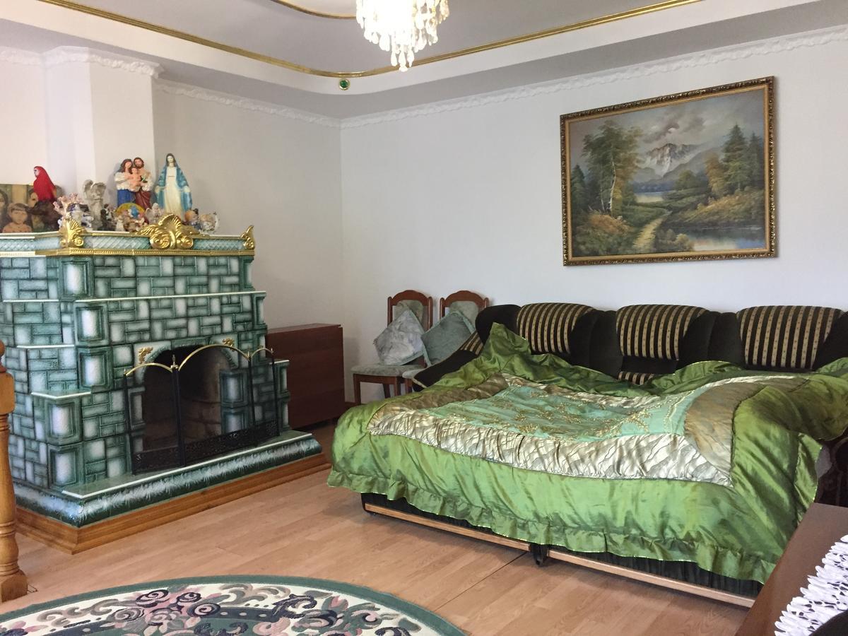 Rodynnyi Zatyshok Guest House Verkhovyna Exterior photo